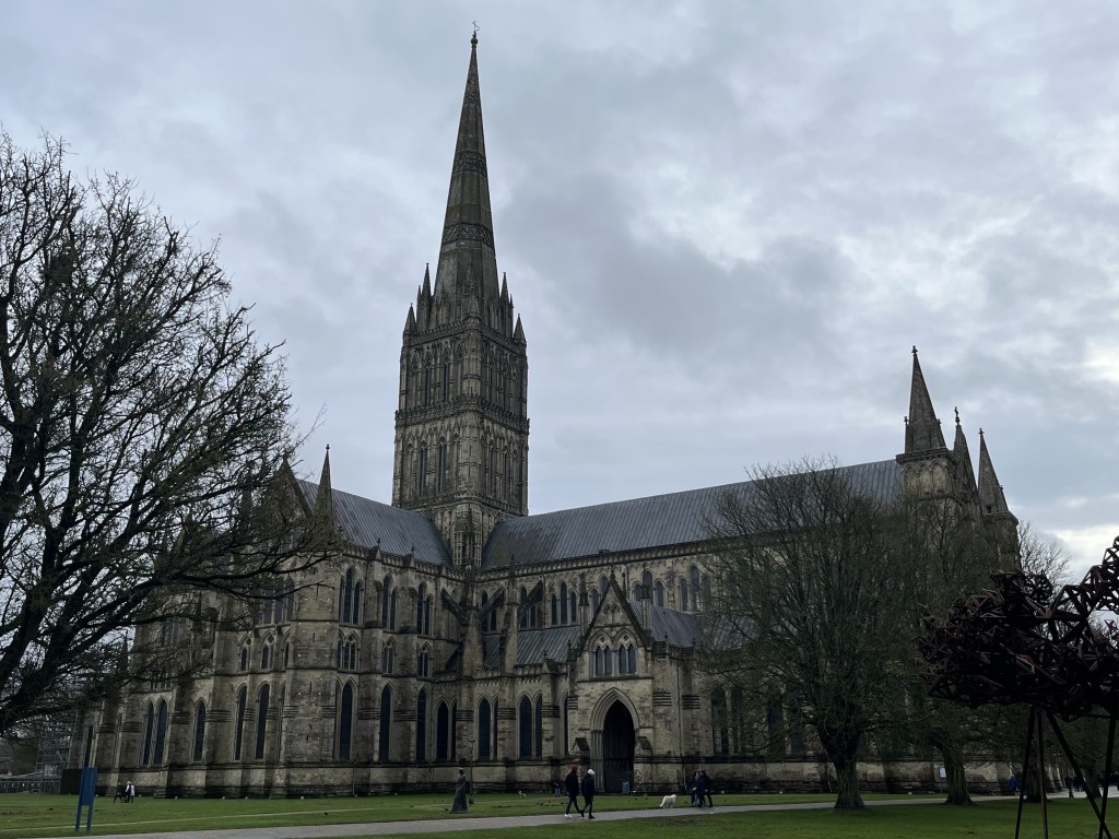 Plinky-plonky music and 13th century&nbsp;politics